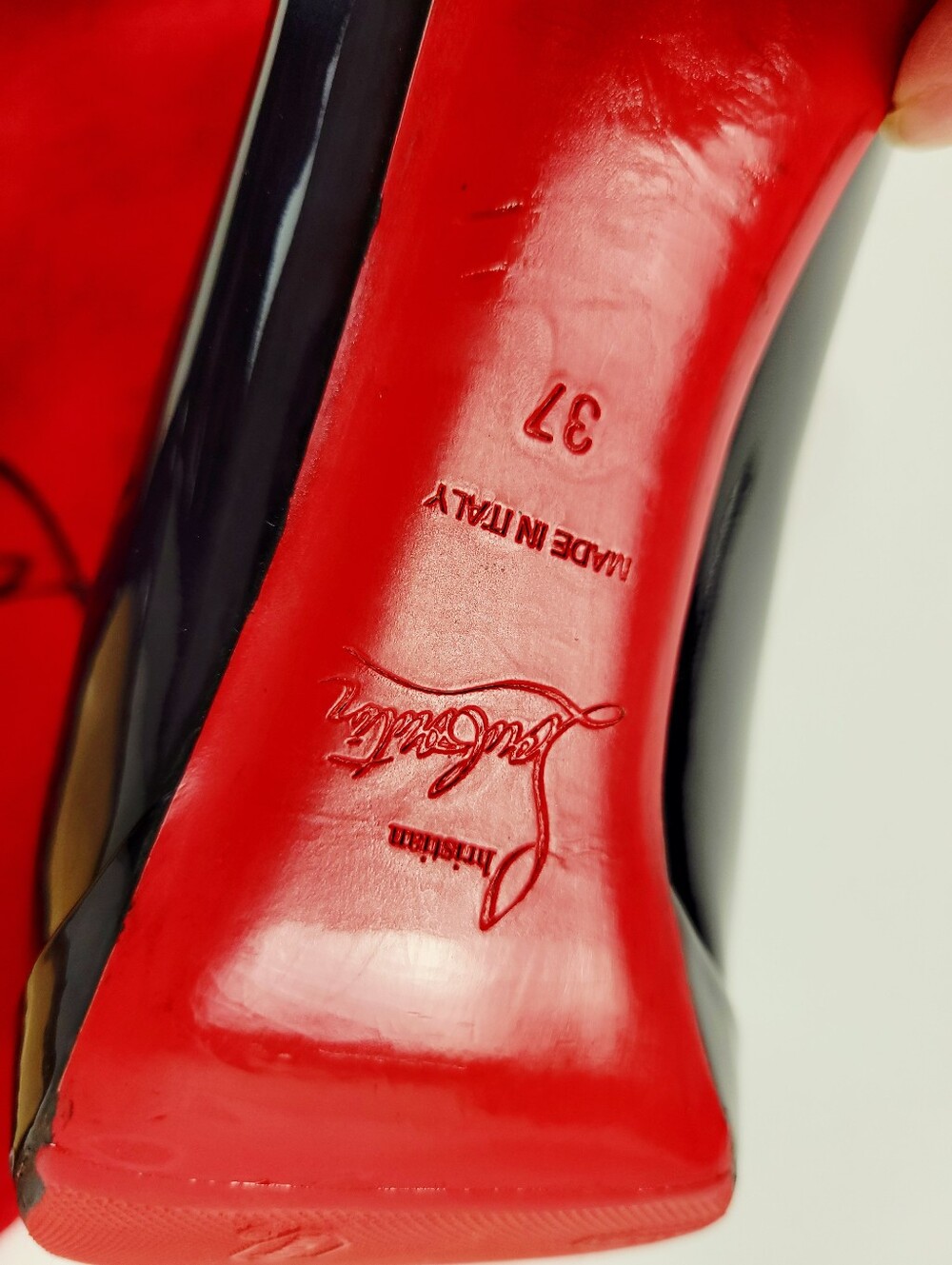 Christian Louboutin navy Patent Leather Platform Pumps with Red Soles - Picture 7 of 13